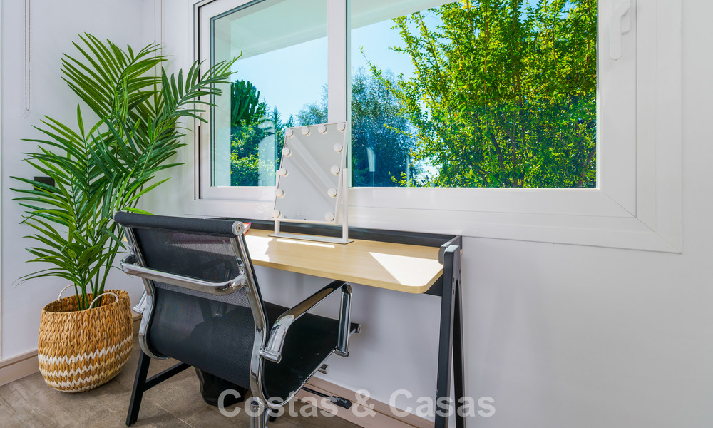 Hermosa villa de lujo con casa de invitados independiente en venta en Nueva Andalucía, Marbella 774095