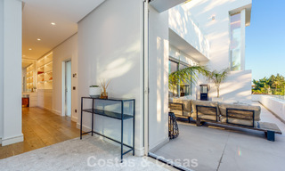 Hermosa villa de lujo con casa de invitados independiente en venta en Nueva Andalucía, Marbella 774096 