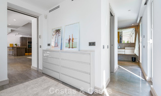 Hermosa villa de lujo con casa de invitados independiente en venta en Nueva Andalucía, Marbella 774104 