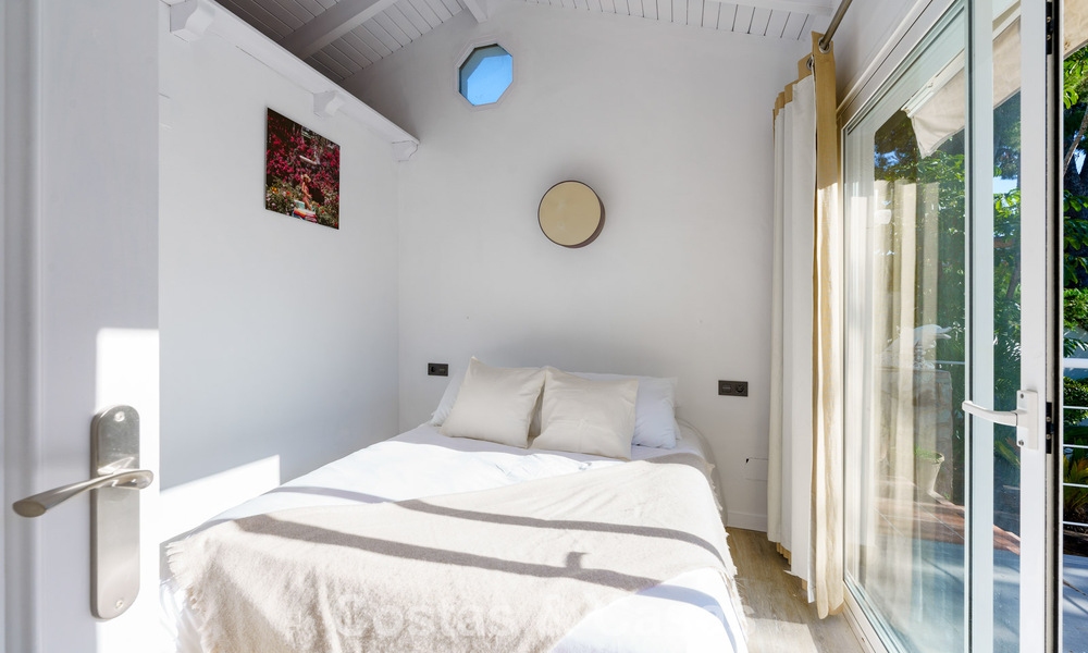 Hermosa villa de lujo con casa de invitados independiente en venta en Nueva Andalucía, Marbella 774112