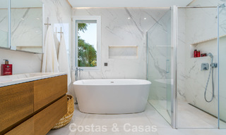 Hermosa villa de lujo con casa de invitados independiente en venta en Nueva Andalucía, Marbella 774121 