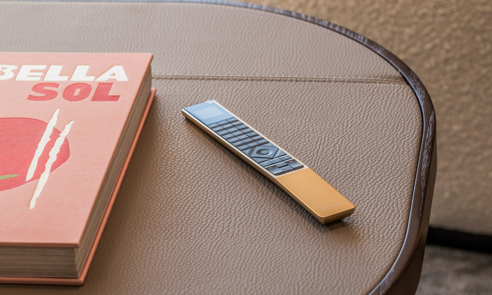 Lujoso apartamento reformado con vistas al mar en venta en un exclusivo complejo de playa en Los Monteros, Marbella Este 778344