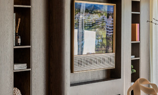 Lujoso apartamento reformado con vistas al mar en venta en un exclusivo complejo de playa en Los Monteros, Marbella Este 778377 