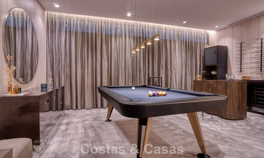 Lujoso apartamento dúplex en venta con vistas al mar en un complejo de alta gama en Sierra Blanca en la Milla de Oro de Marbella 774577