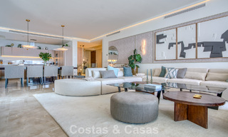 Lujoso apartamento dúplex en venta con vistas al mar en un complejo de alta gama en Sierra Blanca en la Milla de Oro de Marbella 774615 