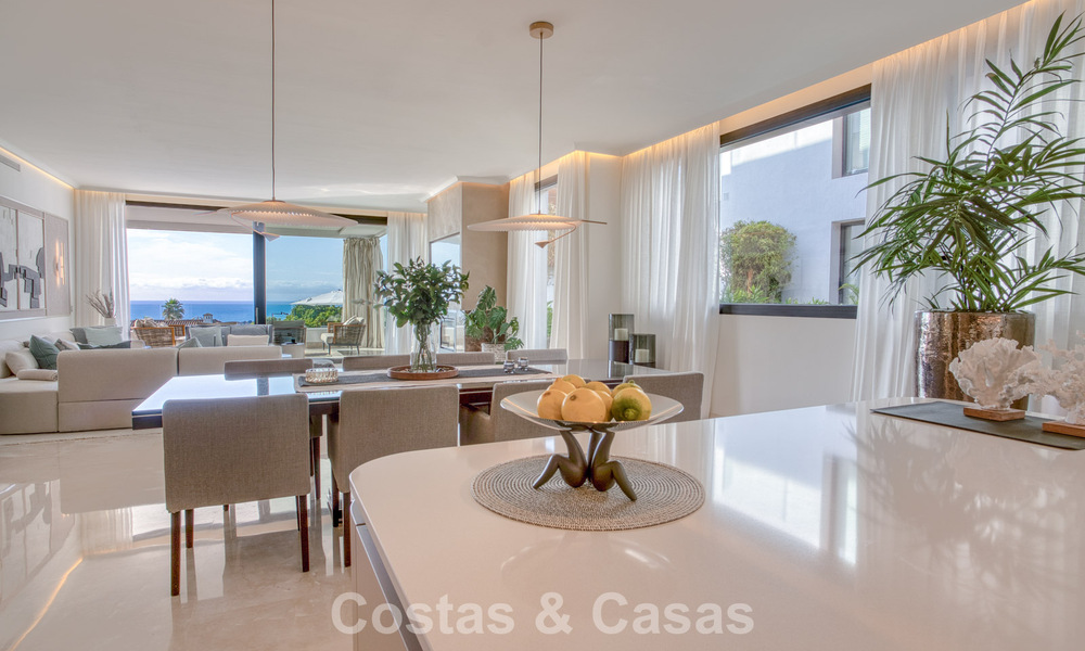 Lujoso apartamento dúplex en venta con vistas al mar en un complejo de alta gama en Sierra Blanca en la Milla de Oro de Marbella 774626