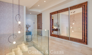 Lujoso apartamento dúplex en venta con vistas al mar en un complejo de alta gama en Sierra Blanca en la Milla de Oro de Marbella 774628 