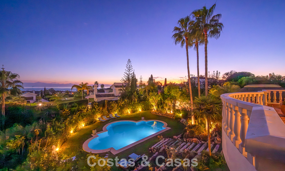 Preciosa villa de estilo español con impresionantes vistas al mar en venta en Elviria, Marbella Este 774729