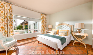 Preciosa villa de estilo español con impresionantes vistas al mar en venta en Elviria, Marbella Este 774738 