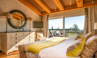Preciosa villa de estilo español con impresionantes vistas al mar en venta en Elviria, Marbella Este 774746 