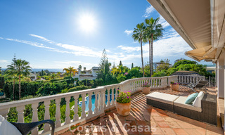 Preciosa villa de estilo español con impresionantes vistas al mar en venta en Elviria, Marbella Este 774748 