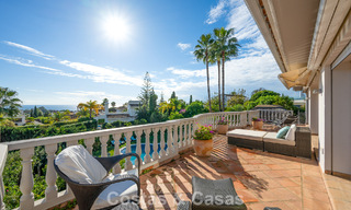 Preciosa villa de estilo español con impresionantes vistas al mar en venta en Elviria, Marbella Este 774749 