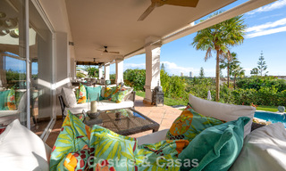 Preciosa villa de estilo español con impresionantes vistas al mar en venta en Elviria, Marbella Este 774770 