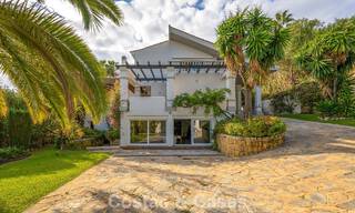 Preciosa villa de estilo español con impresionantes vistas al mar en venta en Elviria, Marbella Este 774779 