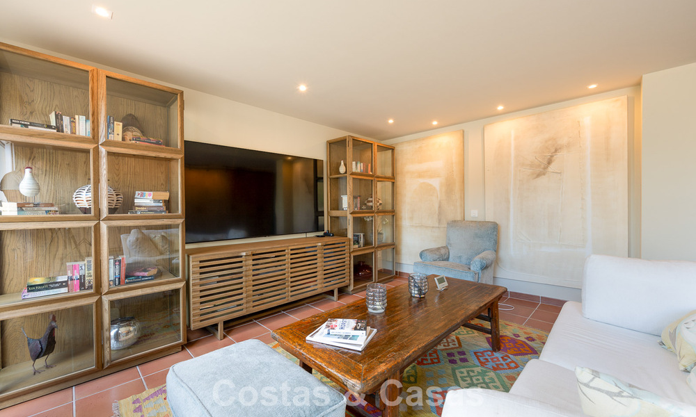 Preciosa villa de estilo español con impresionantes vistas al mar en venta en Elviria, Marbella Este 774784