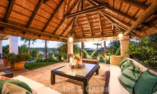 Preciosa villa de estilo español con impresionantes vistas al mar en venta en Elviria, Marbella Este 774797 