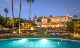 Preciosa villa de estilo español con impresionantes vistas al mar en venta en Elviria, Marbella Este 774803 