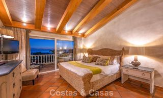 Preciosa villa de estilo español con impresionantes vistas al mar en venta en Elviria, Marbella Este 774813 