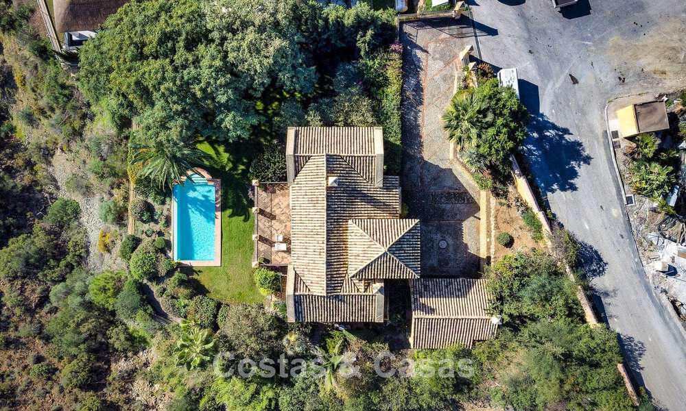 Villa de lujo andaluza en venta, en la exclusiva y segura zona de El Madroñal, Marbella - Benahavis 774824