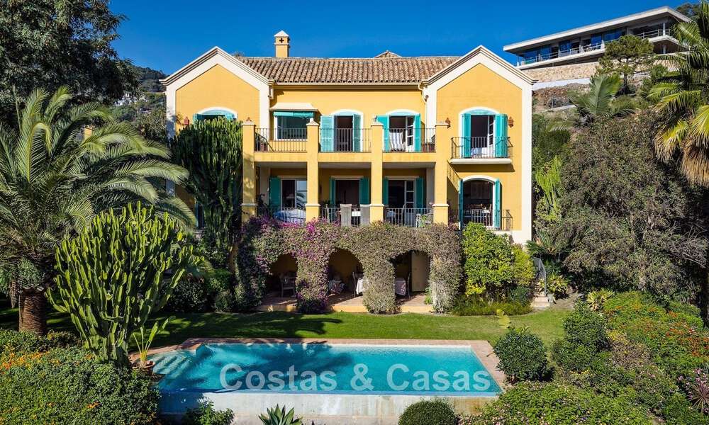 Villa de lujo andaluza en venta, en la exclusiva y segura zona de El Madroñal, Marbella - Benahavis 774827