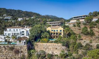 Villa de lujo andaluza en venta, en la exclusiva y segura zona de El Madroñal, Marbella - Benahavis 774829 