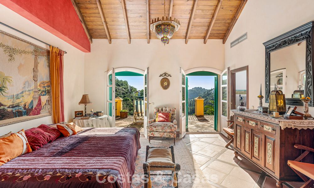 Villa de lujo andaluza en venta, en la exclusiva y segura zona de El Madroñal, Marbella - Benahavis 774834