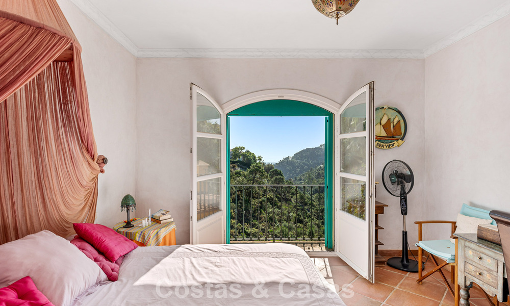 Villa de lujo andaluza en venta, en la exclusiva y segura zona de El Madroñal, Marbella - Benahavis 774835