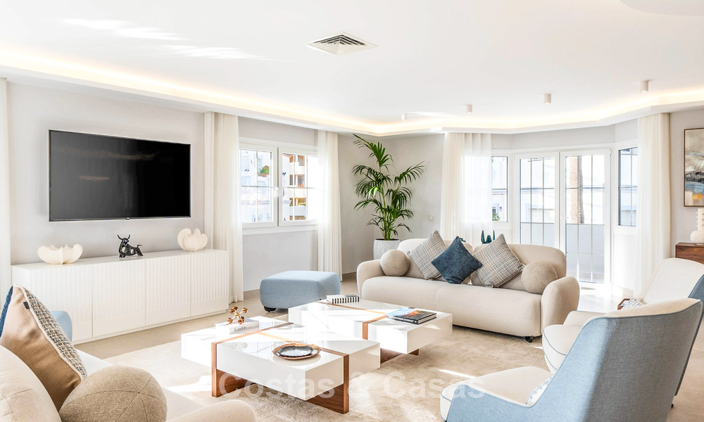 Precioso ático doble con vistas al mar en venta a poca distancia de Puerto Banús, Marbella 774861