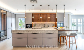 Precioso ático doble con vistas al mar en venta a poca distancia de Puerto Banús, Marbella 774865 