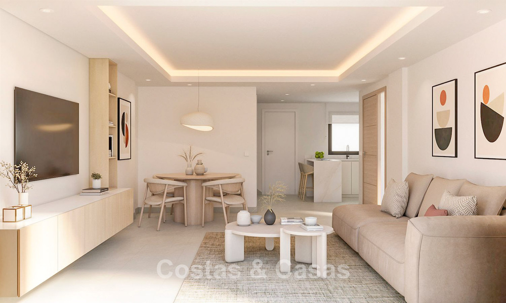 Casa adosada contemporánea de estilo mediterráneo en venta a poca distancia de la playa de San Pedro Playa, Marbella 774908
