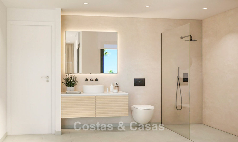 Casa adosada contemporánea de estilo mediterráneo en venta a poca distancia de la playa de San Pedro Playa, Marbella 774909