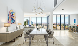 Lujosa y moderna villa de nueva construcción con vistas panorámicas al mar en venta, primera línea de golf en Mijas, Costa del Sol 775017 