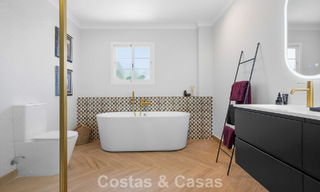 Villa de lujo lista para entrar a vivir en estilo mediterráneo en venta en una zona residencial en el valle del golf de Mijas, Costa del Sol 775152 