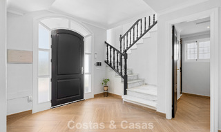 Villa de lujo lista para entrar a vivir en estilo mediterráneo en venta en una zona residencial en el valle del golf de Mijas, Costa del Sol 775160 