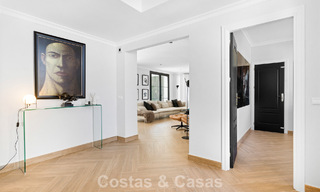 Villa de lujo lista para entrar a vivir en estilo mediterráneo en venta en una zona residencial en el valle del golf de Mijas, Costa del Sol 775161 