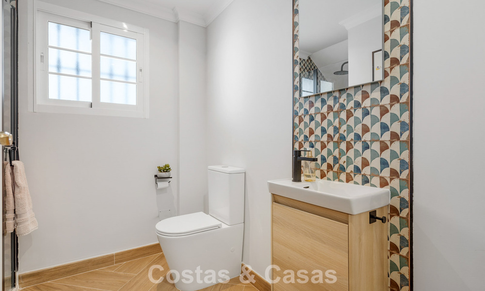 Villa de lujo lista para entrar a vivir en estilo mediterráneo en venta en una zona residencial en el valle del golf de Mijas, Costa del Sol 775173