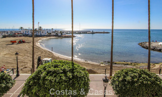 Apartamento en primera línea de playa con vistas fenomenales en venta en Marbella centro 775036 
