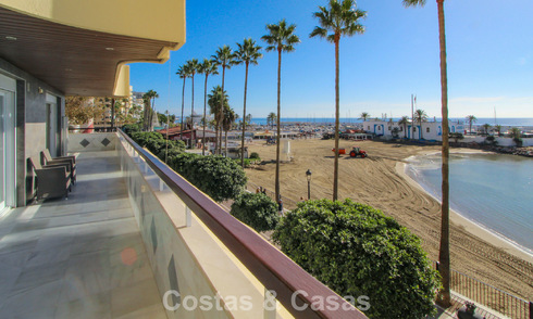 Apartamento en primera línea de playa con vistas fenomenales en venta en Marbella centro 775046