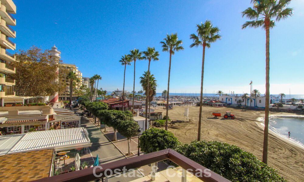 Apartamento en primera línea de playa con vistas fenomenales en venta en Marbella centro 775048