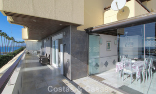 Apartamento en primera línea de playa con vistas fenomenales en venta en Marbella centro 775051 