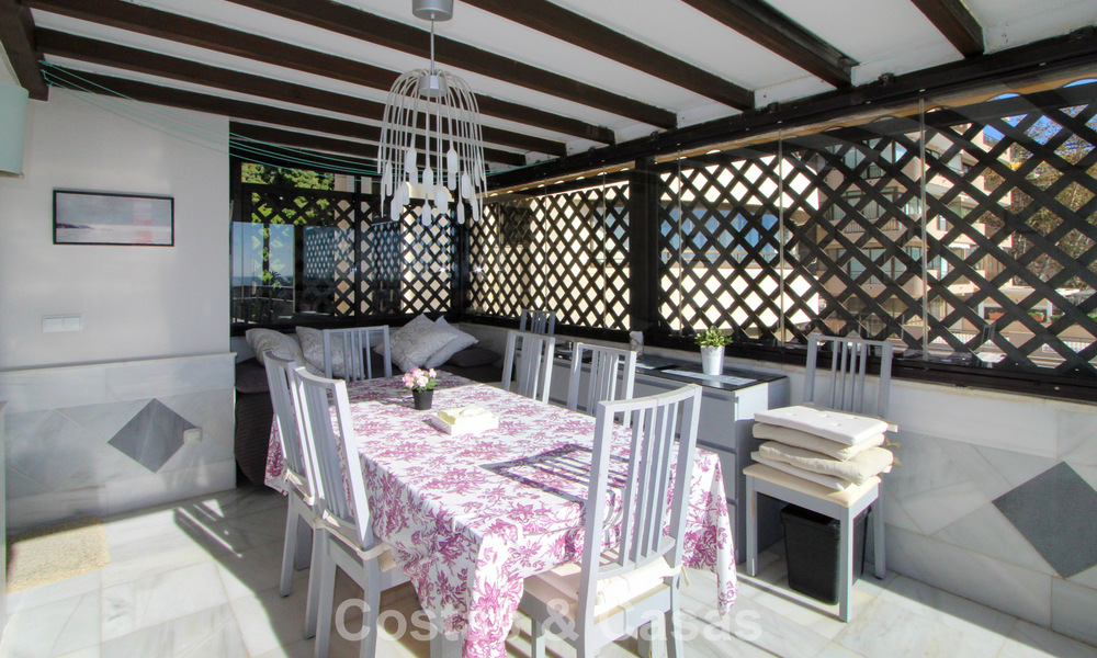 Apartamento en primera línea de playa con vistas fenomenales en venta en Marbella centro 775055