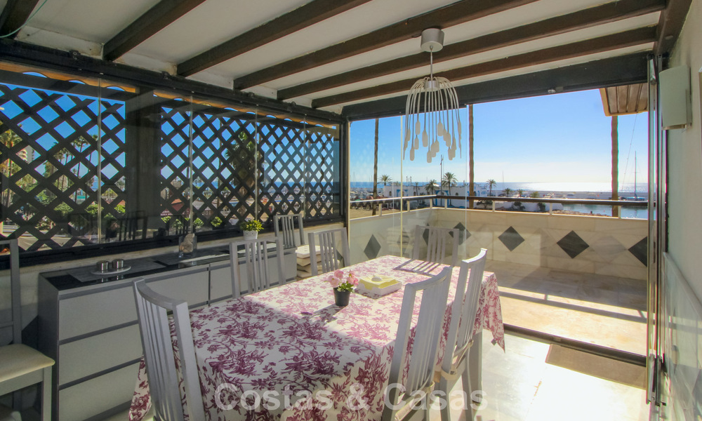 Apartamento en primera línea de playa con vistas fenomenales en venta en Marbella centro 775058