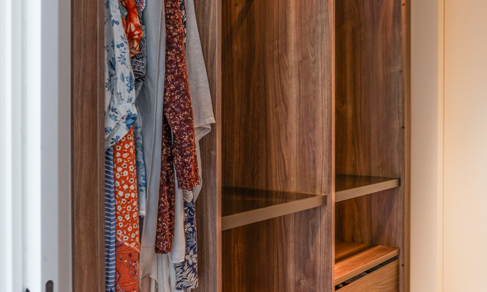 Apartamento modernista en planta baja en urbanización cerrada de Sotogrande, Costa del Sol 775359