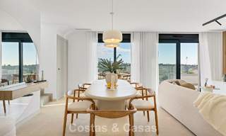 Ático de reciente construcción con amplio solárium en venta en complejo cerrado en Benahavis - Marbella 775462 