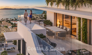 Elegantes apartamentos de obra nueva con sublimes vistas al mar en venta en Mijas Costa, Costa del Sol 775379 
