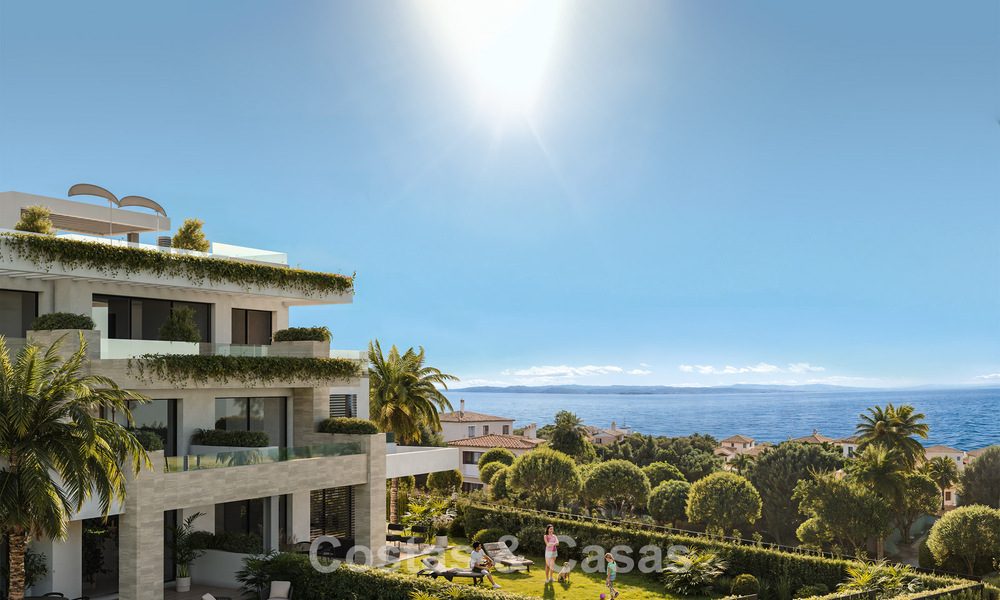 Nuevo en el mercado. Elegantes apartamentos boutique en venta a poca distancia de la playa en el oeste de Estepona 775420