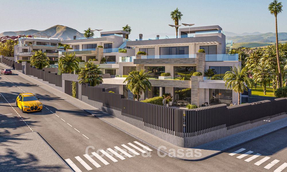 Nuevo en el mercado. Elegantes apartamentos boutique en venta a poca distancia de la playa en el oeste de Estepona 775434