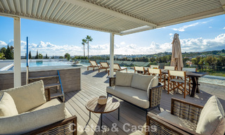 Lujosa villa de estilo moderno en venta, junto al campo de golf en Nueva Andalucía, Marbella 775556 