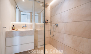 Lujoso ático dúplex reformado en venta en Puente Romano en la Milla de Oro de Marbella 775603 