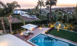 Moderna villa mediterránea con influencias contemporáneas en venta en la Milla de Oro de Marbella 775642 